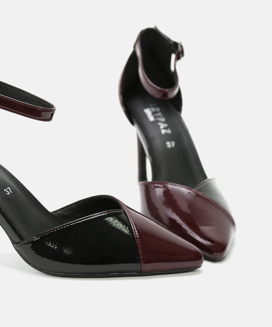 Sapatos salto biqueira combinada image number null